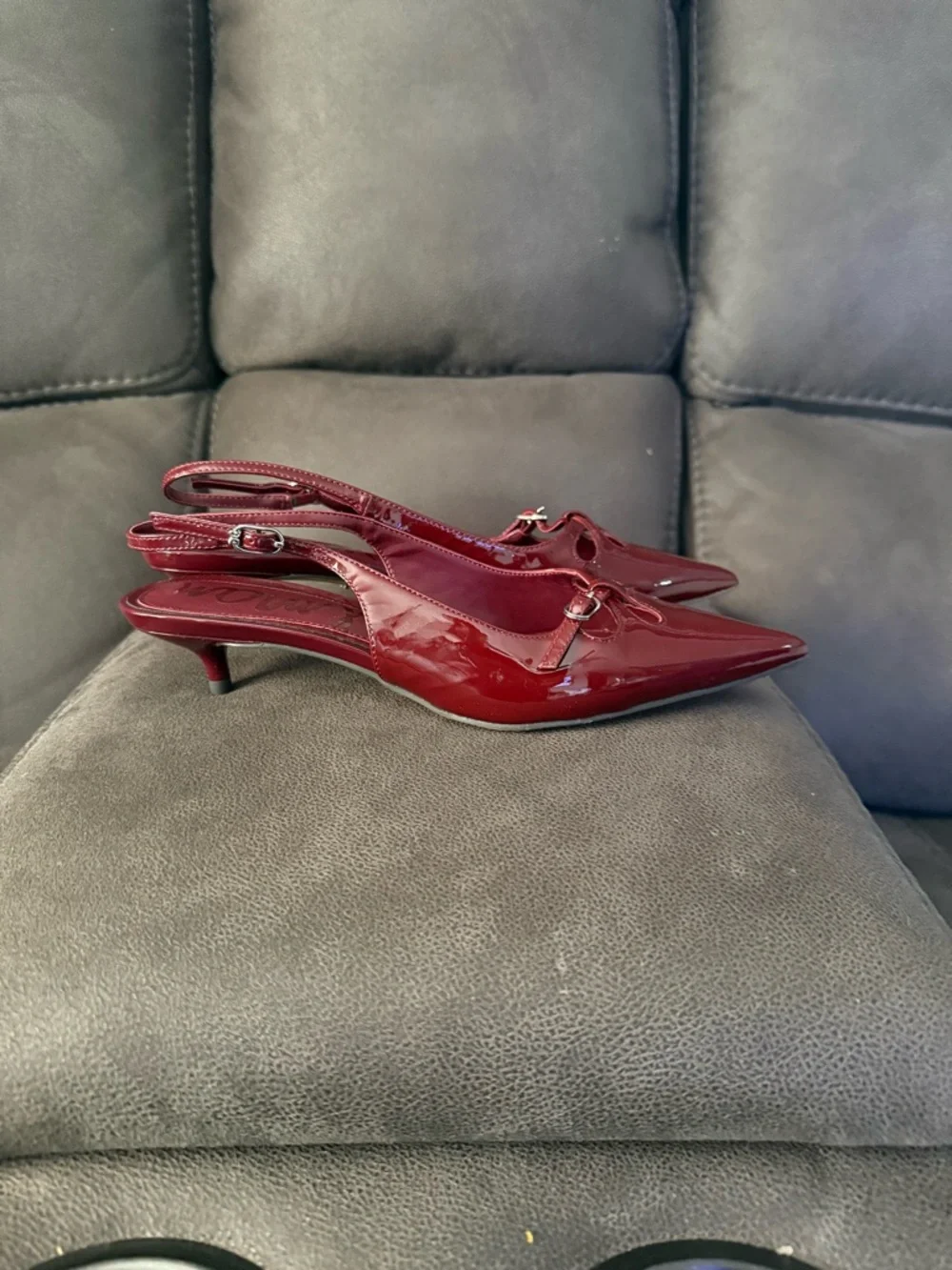 Sam Edelman Burgundy Patent Slingback Kitten Heel Pointed Toe Heels - Picture 4 of 7